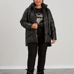 Μοντέρνο μπουφάν με διπλό φερμουάρ και αποσπώμενη κουκούλα σε μεγάλα μεγέθη- Μαύρο