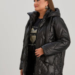 Μοντέρνο μπουφάν με διπλό φερμουάρ και αποσπώμενη κουκούλα σε μεγάλα μεγέθη- Μαύρο