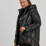 Μοντέρνο μπουφάν με διπλό φερμουάρ και αποσπώμενη κουκούλα σε μεγάλα μεγέθη- Μαύρο