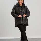 Μοντέρνο μπουφάν με διπλό φερμουάρ και αποσπώμενη κουκούλα σε μεγάλα μεγέθη- Μαύρο