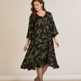 Φόρεμα σε γραμμή Α από σατινέ βισκόζη σε Πράσινο/Μαύρο χρώμα σε μεγάλα μεγέθη