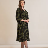 Φόρεμα σε γραμμή Α από σατινέ βισκόζη σε Πράσινο/Μαύρο χρώμα σε μεγάλα μεγέθη