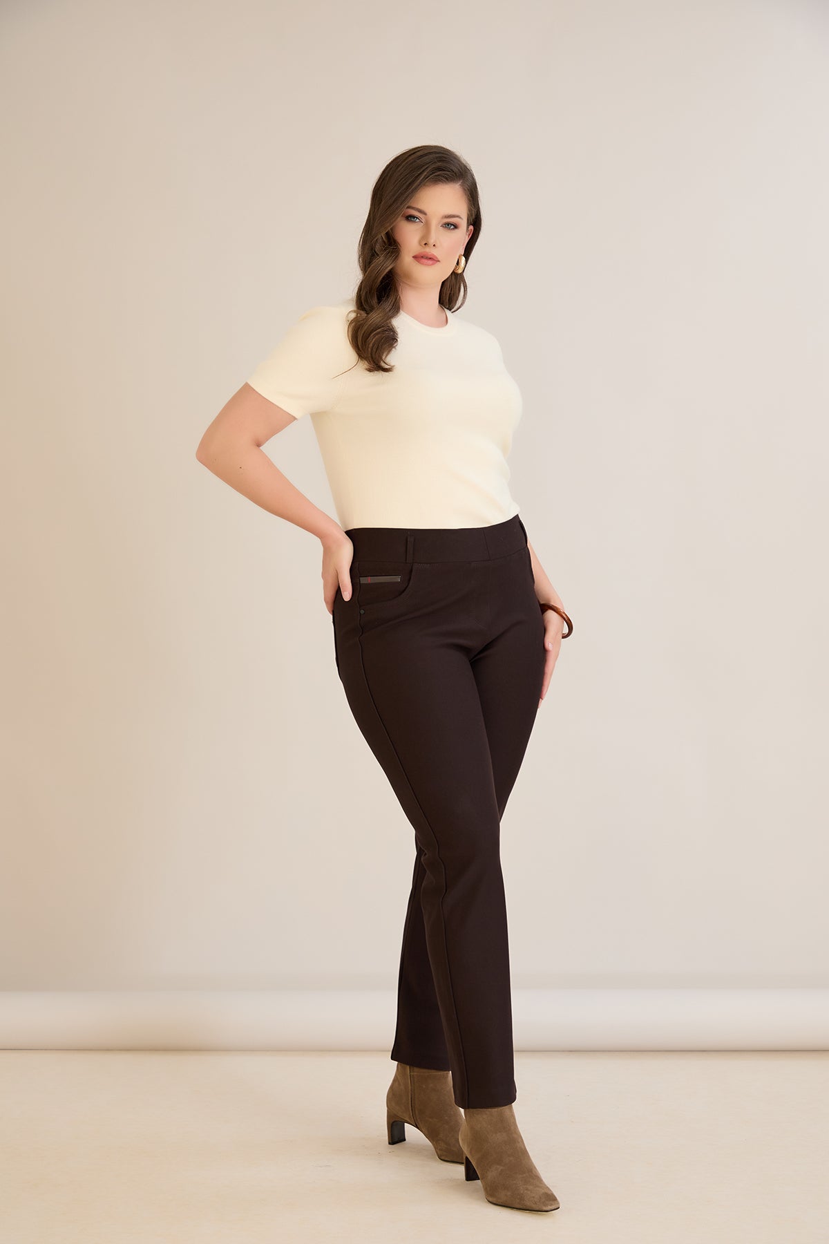 Παντελόνι διαμόρφωση σώματος Borisa σε μεγάλα μεγέθη - Καφέ