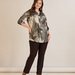 Πολύχρωμη μπλούζα με φερμουάρ και αυθεντικό σχέδιο σε μεγάλα μεγέθη