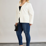 Κομψό και μοντέρνο σακάκι με φόδρα  και ένα κουμπί σε μεγάλα μεγέθη- Άσπρο