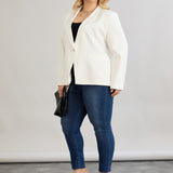 Κομψό και μοντέρνο σακάκι με φόδρα  και ένα κουμπί σε μεγάλα μεγέθη- Άσπρο