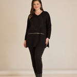 Τουνίκ από βισκόζη με στρασάκια Bloom σε μαύρο χρώμα σε μέγαλα μεγέθη