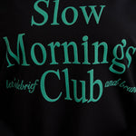 Βαμβακερή μπλούζα με επιγραφή  Slow morning σε μεγάλα μεγέθη- Πράσινο