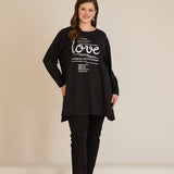 Βαμβακερή τουνίκ με ασημί στάμπα Love σε μαύρο χρώμα σε μεγάλα μεγέθη