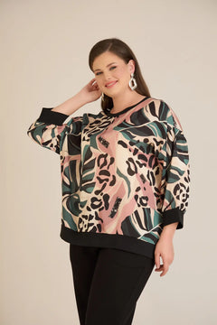 Κομψή μπλούζα μπλούζα με στάμπα  Λεοπάρ πολύχρωμη σε μεγάλα μεγέθη