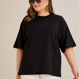 Βαμβακερή μπλούζα oversize 10355 σε μαύρο χρώμα σε μεγάλα μεγέθη
