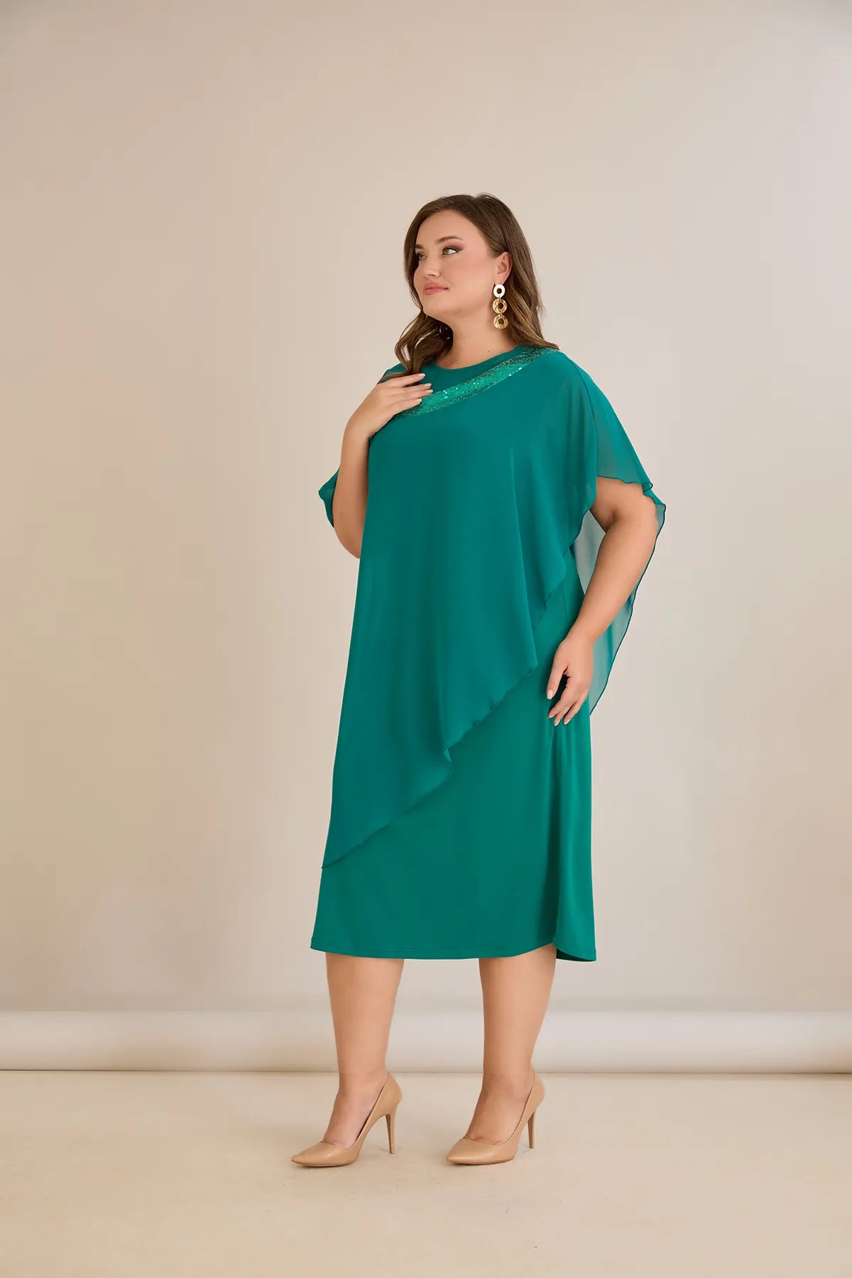 Αμπιγιέ φόρεμα από μουσελίνα και παγιέτες σε τυρκουάζ πράσινο χρώμα σε μεγάλα μεγέθη