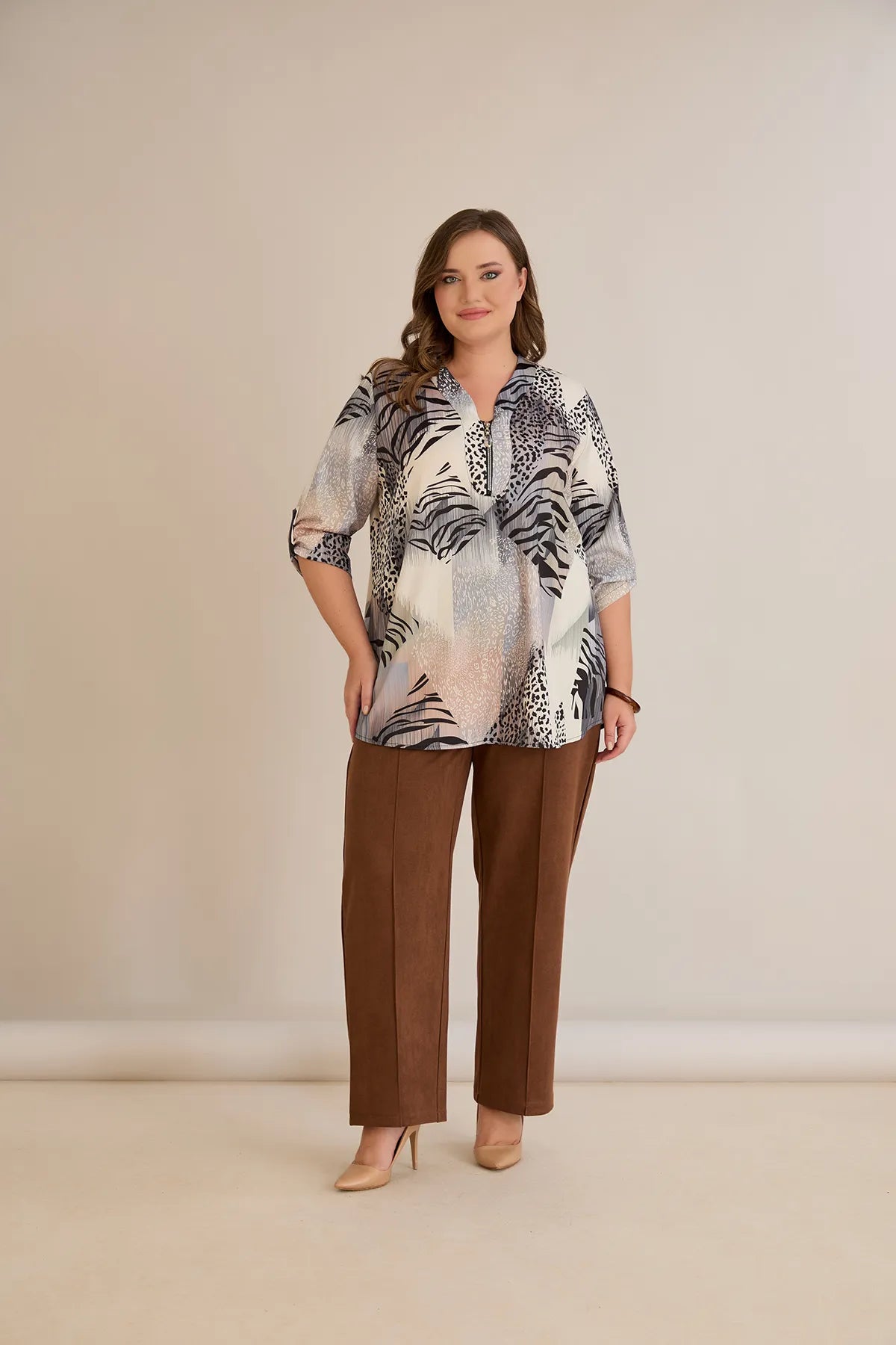 Πολύχρωμη Μπλούζα Με Φερμουάρ Και Αυθεντικό Σχέδιο Λεοπάρ Σε Μεγάλα Μεγέθη