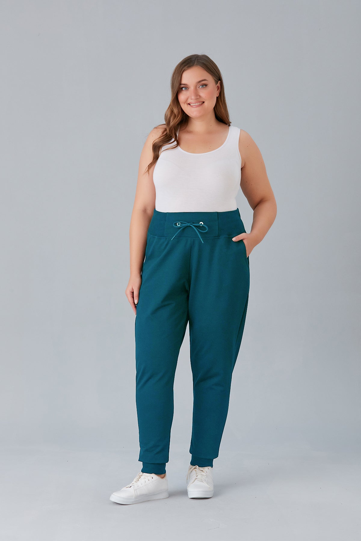 Αθλητικό παντελόνι με ελαστική μανσέτα σε μεγάλα μεγέθη - Τιρκουάζ