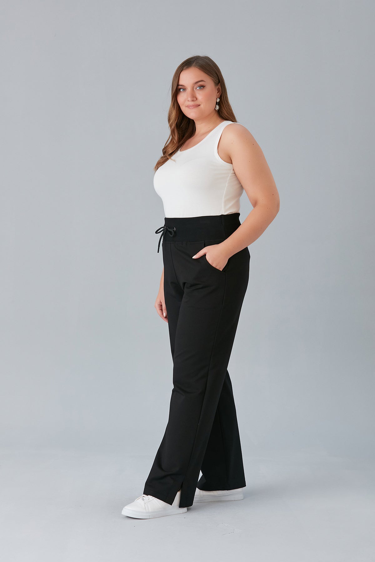 Maxi γυναικείο φαρδύ παντελόνι με σκισίματα σε μεγάλα μεγέθη-Μαύρο