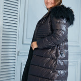 Μακρύ μπουφάν "'Χειμερινό μαργαριτάρι'' σε μεγάλα μεγέθη