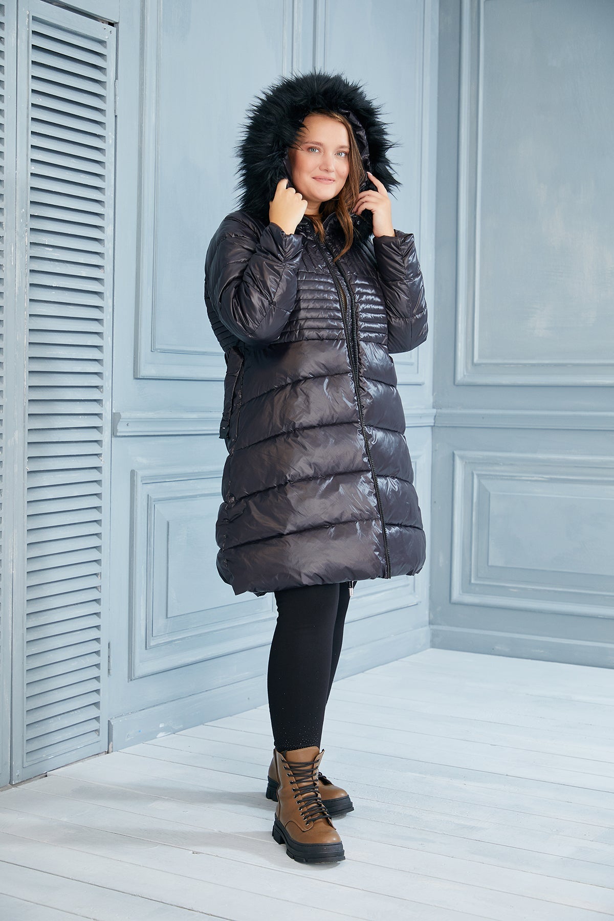 Μακρύ μπουφάν "'Χειμερινό μαργαριτάρι'' σε μεγάλα μεγέθη