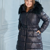 Μακρύ μπουφάν "'Χειμερινό μαργαριτάρι'' σε μεγάλα μεγέθη