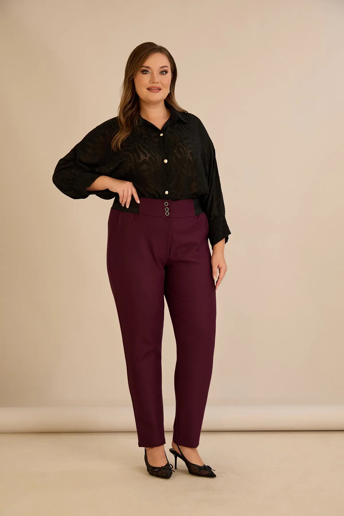 Κομψό βαμβακερό παντελόνι με κλασική γραμμή σε Μπορντό χρώμα σε μεγάλα μεγέθη