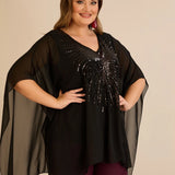 Κομψή τουνίκ με λεπτομέρειες από παγιέτες σε άνετη γραμμή σε μαύρο χρώμα σε μεγάλα μεγέθη 