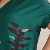 Σατινέ μάξι φόρεμα με γεωμετρικά σχέδια - πράσινο