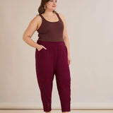 Ελαστικό γυναικείο παντελόνι με κουμπιά – Βουργουνδί