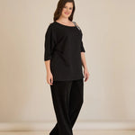 Βαμβακερή Μπλούζα Με Κομψή Λεπτομέρεια Από Στρασάκια Σε Μαύρο Χρώμα Σε Μεγάλα Μεγέθη
