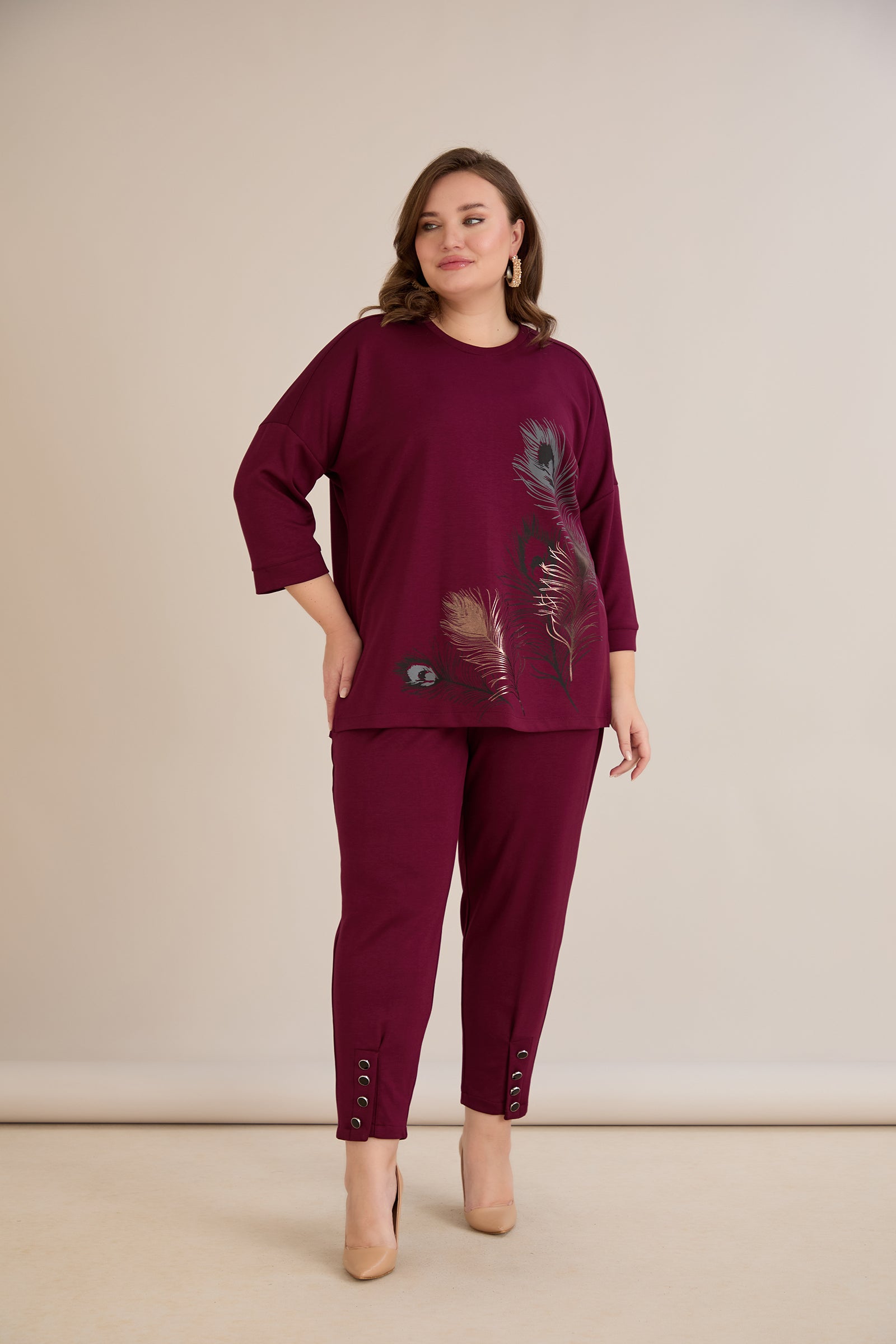 Μπλουζα με απαλη διακόσμηση φτερά σε Μπορντό χρώμα σε μεγάλα μεγέθη