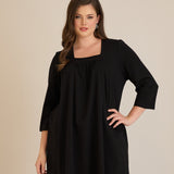 Βαμβακερή τουνίκ με σούρα και τετράγωνο ντεκολτέ σε Μαύρο χρώμα σε μεγάλα μεγέθη 