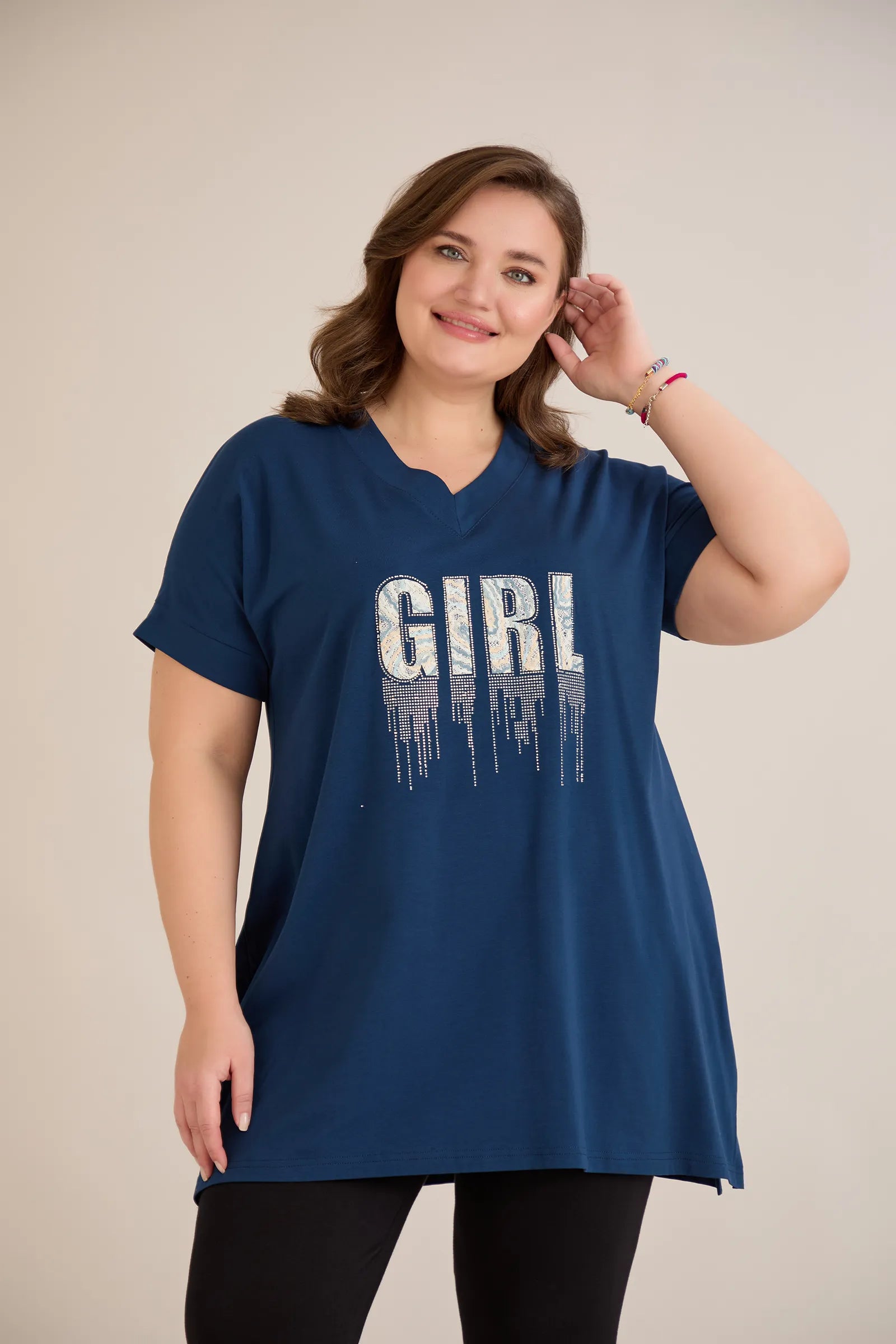 Βαμβακερή τουνίκ με V ντεκολτέ και τύπωμα Μπλε χρώμα σε μεγάλα μεγέθη 