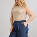 Γυναικεία Denim βερμούδα με τσέπες από Tencel σε μεγάλα μεγέθη 