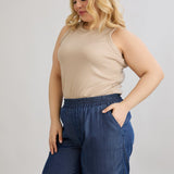 Γυναικεία Denim βερμούδα με τσέπες από Tencel σε μεγάλα μεγέθη 