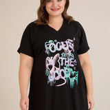 Βαμβακερή τουνίκ με V ντεκολτέ και τύπωμα – Μαύρο