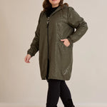 Ανοιξιάτικο παρκά με βαμβακερή και ελαστική επένδυση σε Χακί χρώμα σε μεγάλα μεγέθη