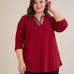 Βαμβακερό τουνίκ με λαμπερό ντεκολτέ σε Μπορντό χρώμα σε μεγάλα μεγέθη.