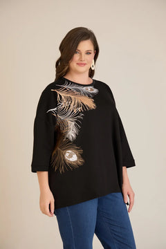 Μπλουζα με απαλη διακόσμηση φτερά σε μαύρο χρώμα σε μεγάλα μεγέθη