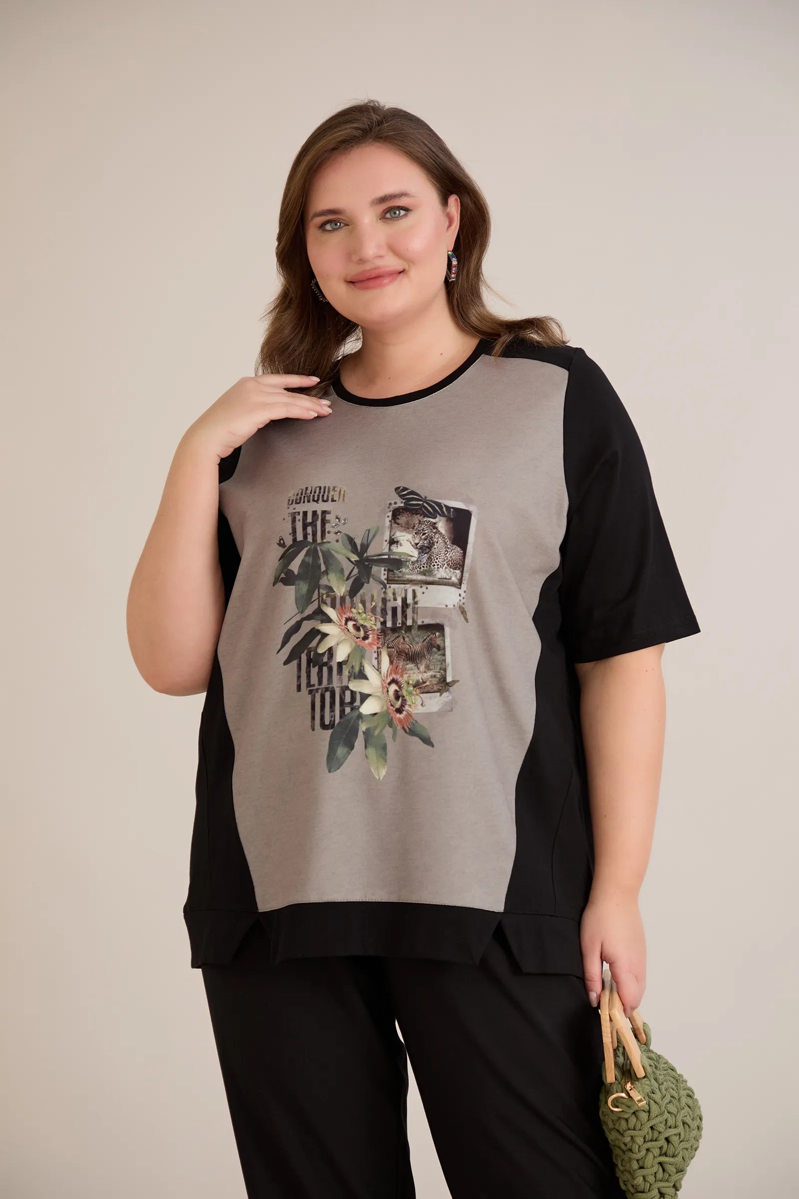 Βαμβακερό T-shirt με τύπωμα - Πασιφλόρα σε μεγάλα μεγέθη