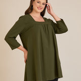 Βαμβακερή τουνίκ με σούρα και τετράγωνο ντεκολτέ σε Χακί χρώμα σε μεγάλα μεγέθη 