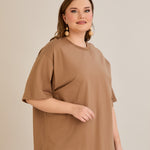 Βαμβακερή μπλούζα oversize 10355 σε χρώμα  Καπουτσίνο σε μεγάλα μεγέθη 