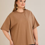 Βαμβακερή μπλούζα oversize 10355 σε χρώμα  Καπουτσίνο σε μεγάλα μεγέθη 