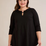 Βαμβακερή τουνίκ με εντυπωσιακό ντεκολτέ με ασημί λεπτομέρεια – Mαύρο