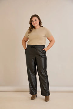 Παντελόνι ίσιο μοντέλο από δερματίνη  – Μαύρο