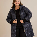 Μπουφάν καπιτονέ με κουκούλα σε σκούρο μπλε χρώμα σε μεγάλα μεγέθη