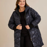 Μπουφάν καπιτονέ με κουκούλα σε σκούρο μπλε χρώμα σε μεγάλα μεγέθη