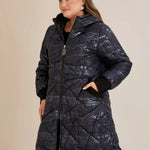 Μπουφάν καπιτονέ με κουκούλα σε σκούρο μπλε χρώμα σε μεγάλα μεγέθη