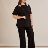 Βαμβακερή μπλούζα με εντυπωσιακό ντεκολτέ με πέρλες