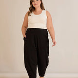 Baggy παντελόνι με μοντέρνο κόψιμο