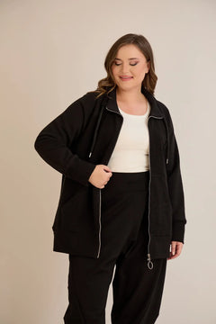 Βαμβακερό φούτερ με κορδόνια σε Μαύρο χρώμα σε Μεγάλα Μεγέθη 