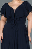 Επίσημο μακρύ φόρεμα από μουσελίνα  σε μεγάλα μεγέθη- Σκούρο μπλε N032
