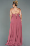 Μακρύ Επίσημο Φόρεμα με σκίσιμο από μουσελίνα σε μεγάλα μεγέθη- Ροδάκινο N1324